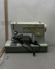Singer Stylist 413 Zig-zag Sewing Machine Pale Green Vintage 1970s