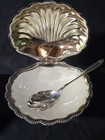 Vintage Meriden Silver Plate Hinged Clamshell Caviar Dish With Spoon And Insert