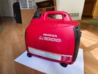 Honda Eu1000i 1000 Watt Generator Inverter  No Tested   