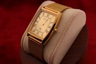 Vintage Seiko Slim Quartz Barrel Tank Golden Dial Golden Mesh Band Wrist Watch