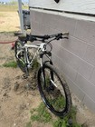 Scott Mountain Bike 27 5in Wheels White Black Disc Brakes Front Suspension