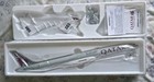 Skymarks Skr1014 Qatar Airways Boeing 777-900 Desk Display 1 200 Model Airplane