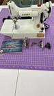 Vintage Singer 221k White Featherweight Sewing Machine W case  Manual Acc 