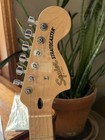 Squier By Fender Affinity Series Stratocaster  Maple Fingerboard  Lake Placid Bl