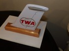 Twa Airline Wood Tail Model Dc 9 Airplane Trans World Pilot Gift Collector New