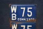1932 Connecticut License Plate Plates Pair   Set