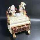 Read Disney Parks Mickey   Minnie Victorian Christmas Countdown Calendar Sleigh