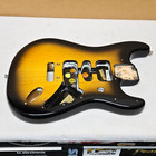 2005 Fender American Deluxe Strat Alder Body 2-tone Sunburst Usa Electric Guitar