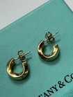 Tiffany   Co 18k Yellow Gold 750 Twisted Hoop Earrings Box   Pouch