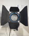 Arri 650w Plus Tungsten Fresnel Light With Barn Doors   Mint- Condition 