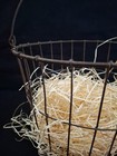 Vintage Rustic Farm Single Wire W Handle Egg Basket   Straw 8 w X 9 5  H 