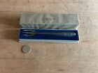 Oneida Grosvenor 1921 Butter Knife 7-1 4  Community Plate Original Box Vintage