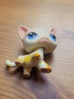 Littlest Pet Shop Authentic  64 Lps White Shorthair Cat Blue Eyes Pink Ears 2004