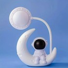 Astronaut Moon Led Night Light   Usb Powered Desk Lamp  Creative Novelty Gift