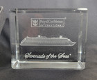 Royal Caribbean 3d Crystal Block    serenade Of The Seas    W  Original Box