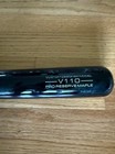 Victus Pro Reserve Maple V110 33 5  30 5oz Wood Bat