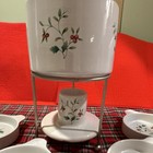 Pfaltzgraff Winterberry  Fondue Set W  Stand  Plates 1 Qt