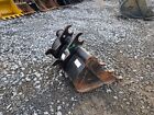 30  Deere hitachi Wedge Style Excavator Bucket  Fits  Deere hitachi 50 60