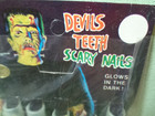 Halloween Scary Fingernails Glow In Dark Set Of 10 Carded Sealed