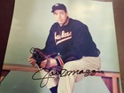 Joe Dimaggio Signed Photo 8x10