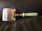 Vintage Noodle Pasta Spaghetti Cutter Green Wooden Handle Mcm 