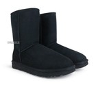 Ugg Classic Short Ii Black Suede Fur Boots Womens Size 8  new 