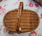 Vintage Woven Basket W  Handle   Lid Purse Sewing  9348