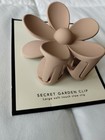 Secret Garden Clip - Large Flower Claw Clip In 1 Count  pack Of 1  Champagne