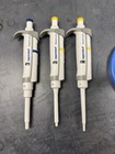 Set 3- Eppendorf Research Plus 20  200  1000ul Pipette   Stand