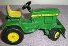 Ertl 1 16 Scale Diecast John Deere 140 Garden Tractor Snow Plow Blade Lawnmower
