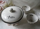 Vtg Baileys Yum Irish Cream Limited Edition winking Eye Guy Canister 2 Lady Cups