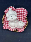 Vintage Ceramic Kittens Cats Salt   Pepper Shakers Set In Wicker Basket