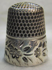  963 Flowers Sterling Silver Thimble - Goldsmith  Stern   Co  size 8 