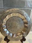 Set Of 4 Vintage World Gift Zy India Silver Plated Etched Cups And 9 5    Tray