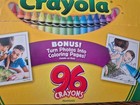 Crayola Classic Color Crayons-flip-flop Pack With Sharpener 96 Crayons 2009 New