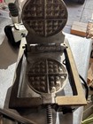 As Is Rugged I Fs Carbon Heavy Duty Cast Iron Commercial Malted Waffle Maker
