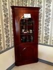 Elegant Pennsylvania House Cherry Dining Set With Two Corner Cabinets And Buffet
