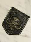 Mot  rhead - Snaggletooth Vintage Resin Shield Pin Badge 1980s