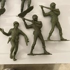 Vintage Marx 6 Inch Soldiers   Lot Of 8  Read Description