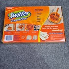 Brand New Swiffer Carpet Flick Starter Kit   4 Cleaning Cartridges Free Shipping