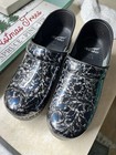 Dansko 38 Clogs Professional Metallic Black Mixed Color