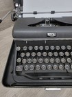Vtg Royal Quiet De Luxe Portable Typewriter With Case Made In Usa Free Shipping 