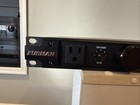 Furman Pl-8c 15 Amp Power Conditioner With Rack Lights
