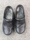 Dansko Xp 2 0 Shoes Womens Size 38 Black Tooled Leather Clogs Nursing Comfort