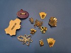 Lot Of 11 Lapel Pin Collectibles Souvenirs Various Sizes Colors