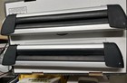 2 Thule 724 Flat Top Ski Snowboard Roof Rack Honda Logo T-mounts No Locks Nice