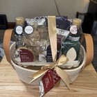 Bloomfield Luxury Spa Bath Gift Basket 8 Pc Set Body Butter Bubble Bath  Lotions