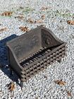 Fantastic Antique Lion Head Fireplace Insert Grate Log Holder Cast Iron 22  Wide