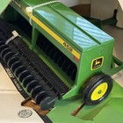 John Deere 1 16 Older Grain Drill 452 New In Box