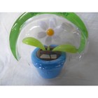 New Cute Solar Powered Dancing White Daisy Flower In Blue Pot Bobble Sun Toy